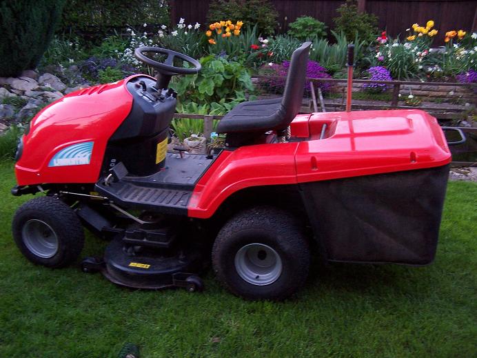 Ride on mower